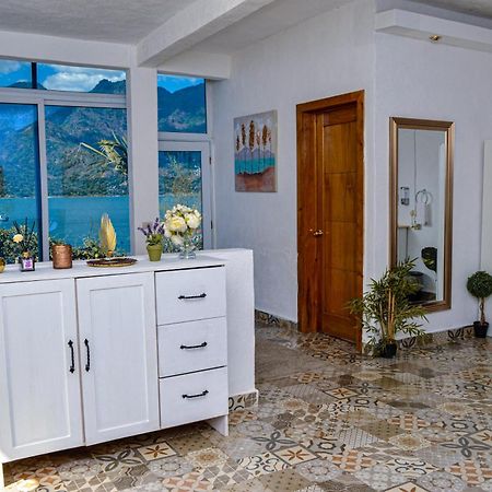 הוילה סן פדרו לה לגונה Tiberias By Luxury Atitlan מראה חיצוני תמונה