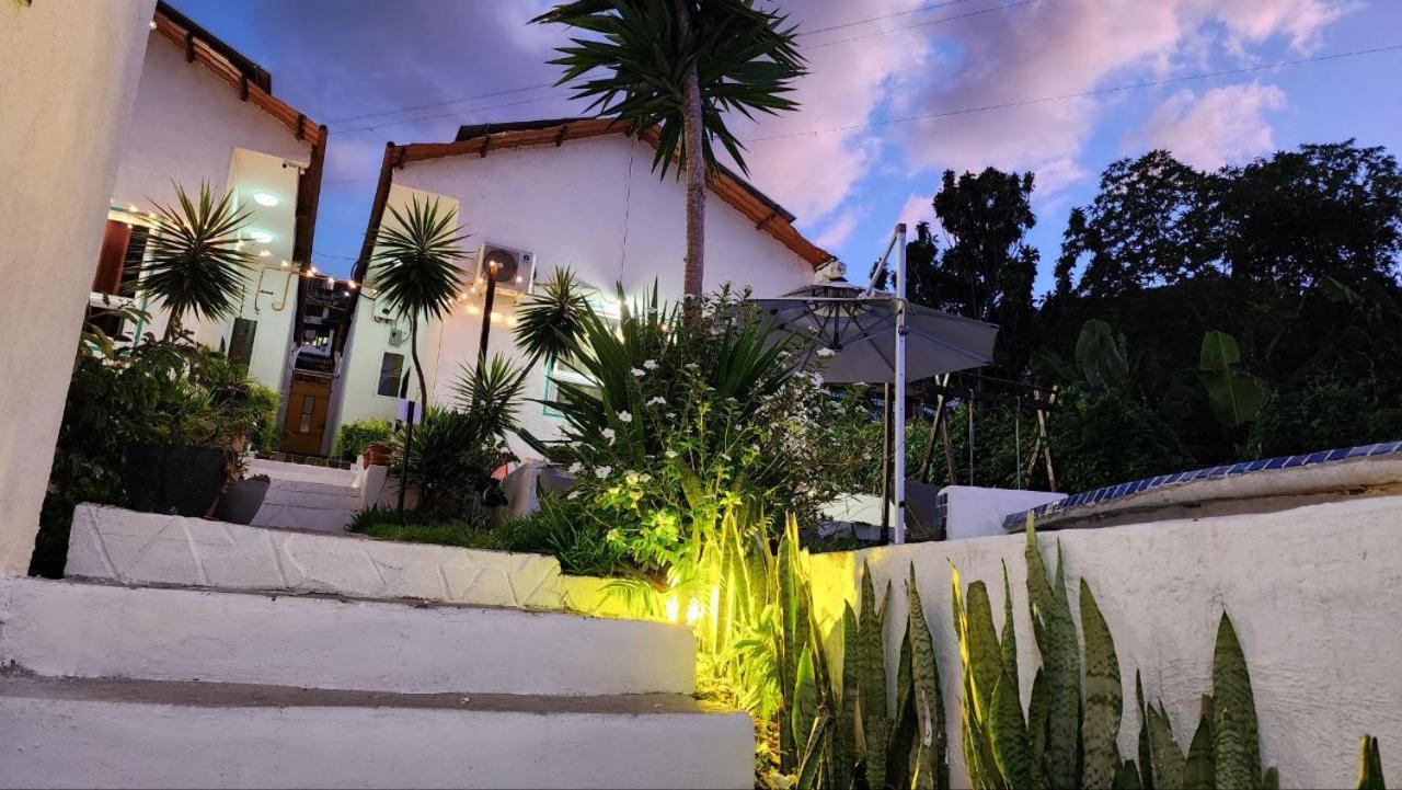 הוילה סן פדרו לה לגונה Tiberias By Luxury Atitlan מראה חיצוני תמונה